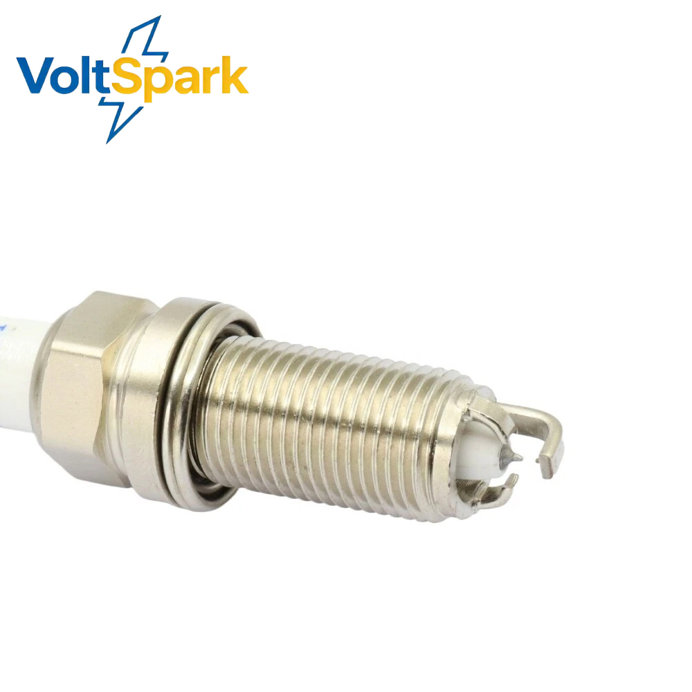 0242240619 メルセデス/ポルシェ/三菱用スパークプ - Bosch Spark Plug Platinum のレビューと価格